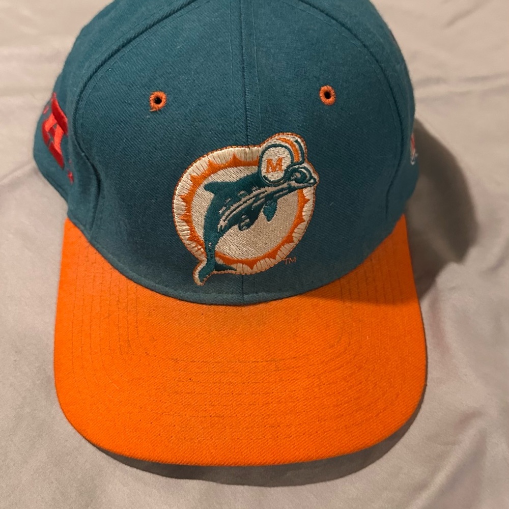 💚 Retro Miami Dolphins Snap Back